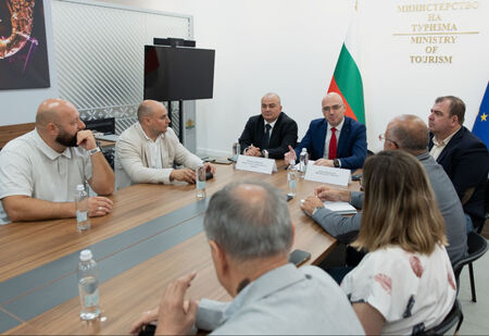 Илин Димитров: Поставяме началото на национално партньорство в подкрепа на българското вино