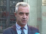 След екшъна в Ямбол: Какво наказание грози жената, нахлула с пистолет в аптека и поискала оборота