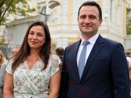 Депутатите от Бургас Галя Василева и Жечо Станков искат задължителна екооценка за морските ферми край Черноморието