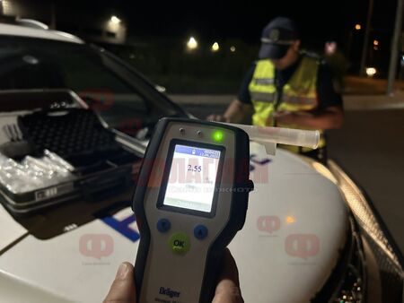 Алкохолен десант по морето: Канадец с 2,55 промила в Созопол, пияна испанка в Обзор