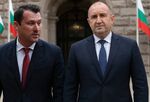 При евентуално отстраняване на Копринков последиците няма да бъдат само кадрови, защото той участва в изграждането на структурите около Румен Радев и беше сред хората, които последваха бившия президент в партийния му проект