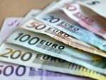 Гърция спира наемите в брой: От 1 октомври всичко минава през банка
