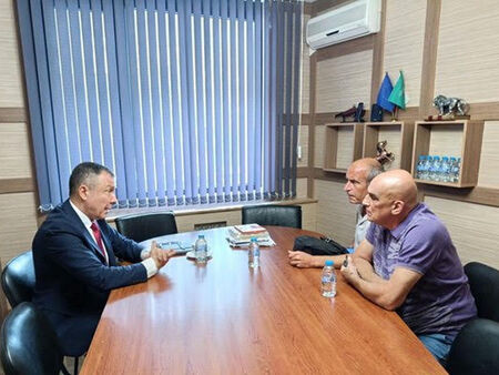 Още един екип на Спешна помощ започва работа в Несебър от днес