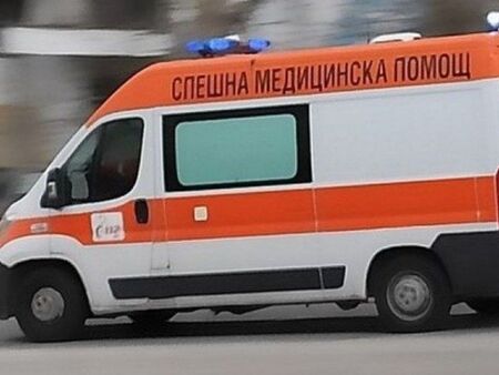 Лекари от Бургас се борят за живота на англичанин след катастрофа в Свети Влас