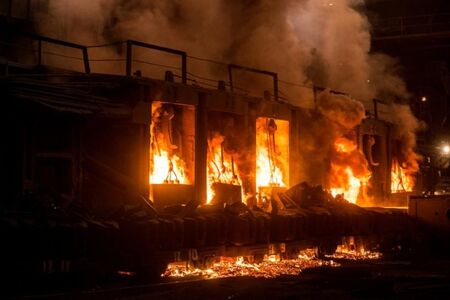 Украински дронове удариха за втора нощ една от най-големите руски рафинерии