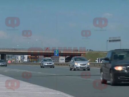 Внимание, шофьори: Ограничават движението по две магистрали заради подмяна на тол камери