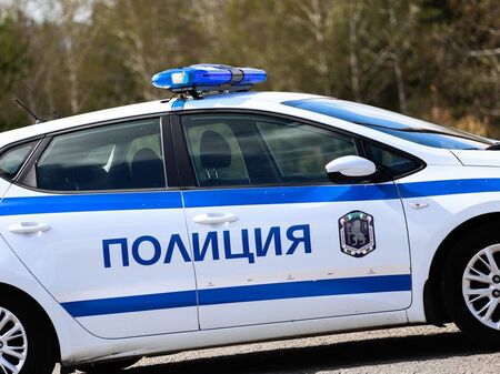 150 г марихуана у криминално проявен в „Изгрев“, още двама задържани с дрога в Бургаско