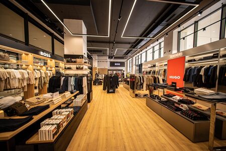 -50% на летните колекции: Total Summer Super Sale в обектите на TRIA (ВИДЕО)