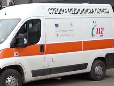 Софиянец с Мерцедес удари моторист в Несебър