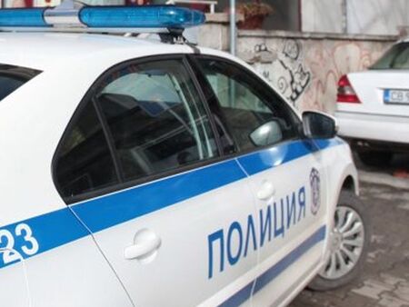 63 грама канабис в Слънчев бряг, в Созопол намериха още дрога и везна