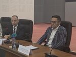 Удължаването на британския лиценз гарантира продължаването на дейността на рафинерията, заяви вицепремиерът