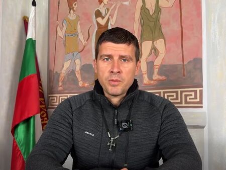 Ивелин Михайлов обяви, че съди Народното събрание заради комисията за Исторически парк