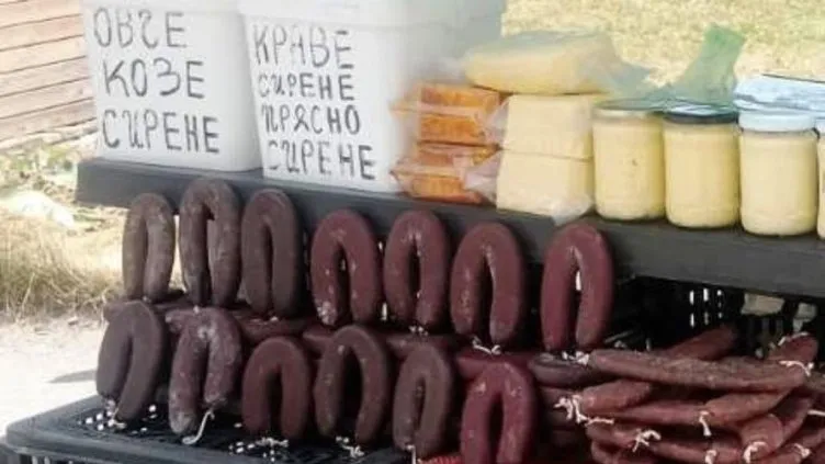 ОДБХ-Пазарджик иззе над 2 тона храни от бабите на пазара на Юндола