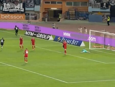 Тежък удар за ЦСКА в Крит: ОФИ разгроми червените с 3:0 преди реванша в София