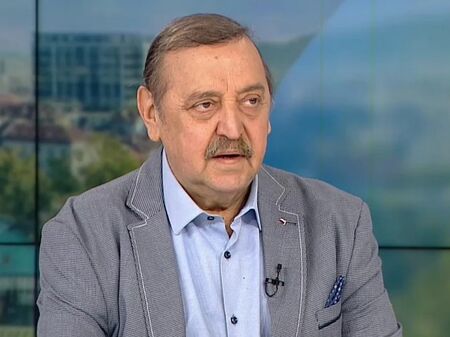 Кантарджиев с тревожен сигнал: Морбили вече е в 11 области, проверяват и съмнителен ваксинационен статус