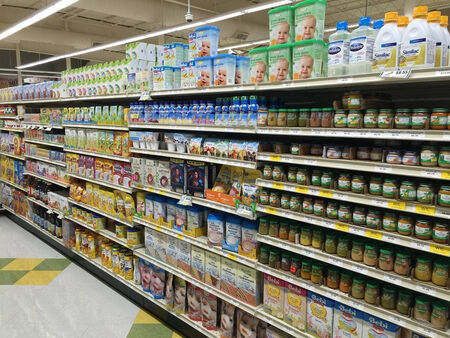 Опаковката същата, продуктът по-малко: Търговците местят поскъпването в грамажа