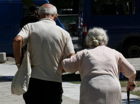 Три години след еврото: 4 от 10 хървати над 65 години са в риск от бедност