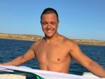 От Ламанша директно в Поморие: Цанко Цанков влиза в морето с деца и туристи за безплатни уроци