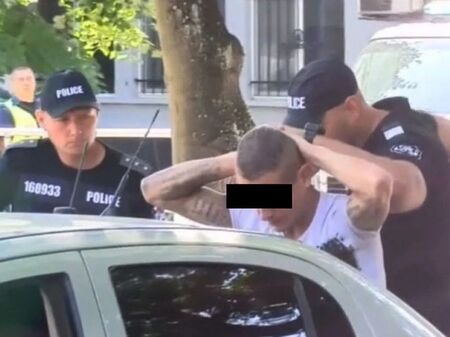 23-годишен остава в ареста след наркоудар в Пловдив: Откриха килограм марихуана и 42 пакета бонбони с HHC