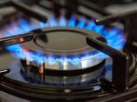 Газът поскъпна с 5,5% от днес, КЕВР утвърди цена от 41,60 евро за мегаватчас