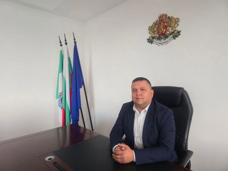 В 2:30 след полунощ идва голямата вест: Преди 52 години Сунгурларе става град