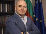 Илин Димитров отива в Китай за повече туристи към България