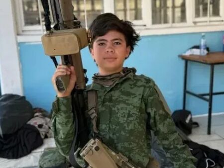 На 15 години в картела: Тийнейджър загина до наркобос, за когото САЩ даваха $3 млн.