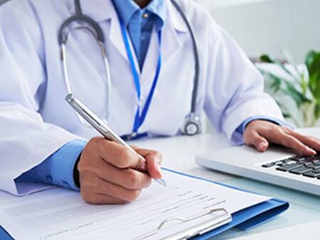 Личните лекари вече ще преглеждат и дистанционно, но не по телефона