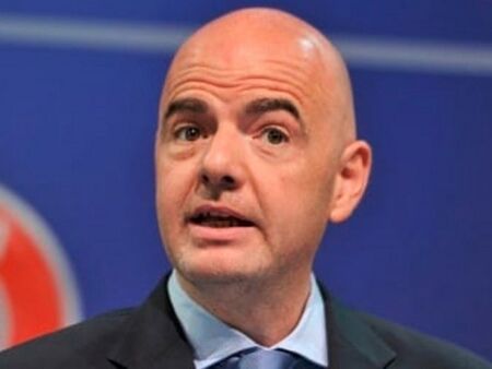 Инфантино не пуска кокала: Тръгва за нов мандат начело на ФИФА