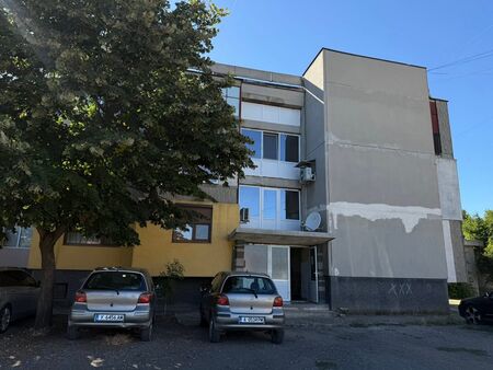 Блок в Община Камено получи зелена светлина за саниране, започват процедурите