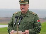 Лукашенко нареди да разтърсят цялата армия: Проверки чак до мобилизация