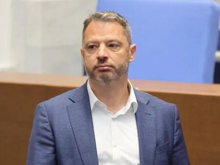 Делян Добрев след отказа на ГЕРБ от кандидат: За пръв път от 20 години се чудя дали да гласувам