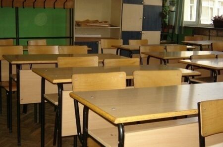 Голяма промяна в училище: МОН готви карта с 18 оценки и специалисти по личностно развитие
