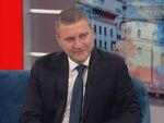 Фирмата за мантинели е плащала наем на Влади Горанов, обяви вътрешният министър