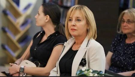Мая Манолова готви „табло на срама“: Ще показва магазините с цени над справедливите