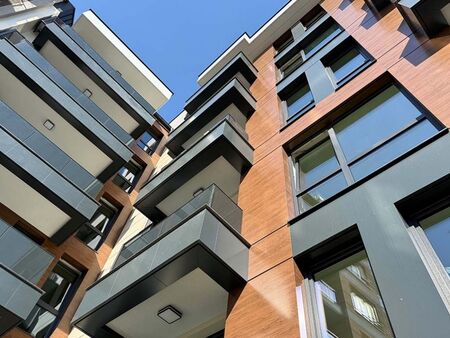 Купуваш апартамент за 250 000 евро, но сметката тепърва започва: 1200 евро годишно само за поддръжка