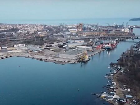 Делото за Варненското езеро влиза за трети път в съда: Портних обвинен за щети над 7,5 млн. лв.
