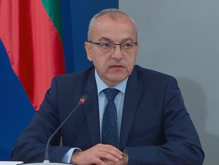 Вижте къде в Бургас да изкарате курс за оръжие или да постреляте за удоволствие