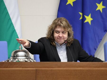 Съвети от Наталия Киселова как да маскирате домашната ракия, за да не глобят