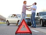 Пътен спор завърши с кръв: 73-годишен е с опасност за живота след юмрук и падане на асфалта