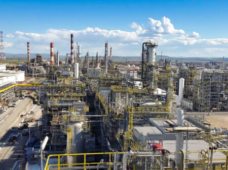 „Лукойл Нефтохим Бургас“: България няма да остане без дизел, рафинерията произвежда повече, отколкото страната потребява