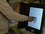 Половината машини за вота са готови, 3000 вече са с подменени части