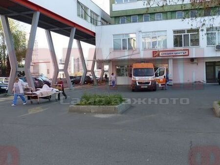 Бургаски лекари се борят за живота на 25-годишен след жестока катастрофа с АТВ край Оризаре