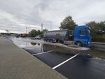 Сигнал до Флагман: Новата ул. „Търговска“ в Бургас задържа вода след дъжда (СНИМКИ)