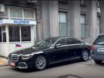 Мерцедесът на руския посланик преди малко излезе от паркинга на Министерски съвет