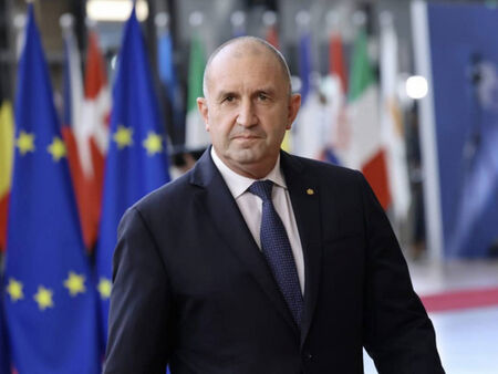 Бюджет 2027 влиза под лупата на Брюксел! Радев обеща повече пари за семейства, здраве и образование