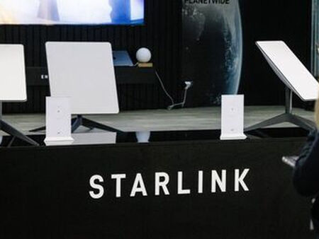 Двама чужденци с германски паспорти са заподозрени за палежа на Starlink край София