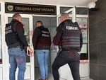 Служителите на МВР проверяват документация в местната администрация, засега не е известно какъв е конкретният предмет на действията им