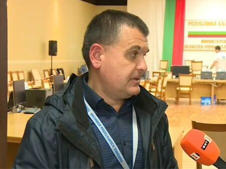 Йотова разгромява Гюров в Плевенско