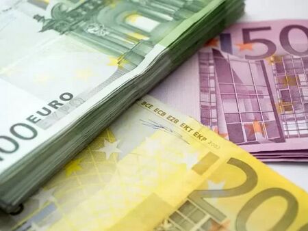 Няма пари ли? Над €57 млрд. държат българите в банки